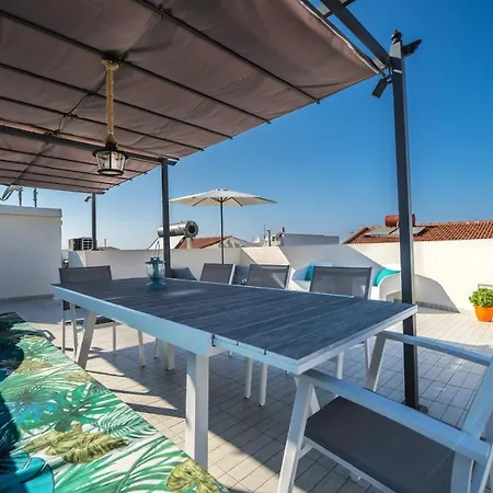 Veranda Panormo * Pánormos